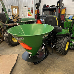 2022 Frontier SS1067B Pull-Type Fertilizer Spreader