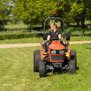KUBOTA EK1-261 4WD Compact Tractor