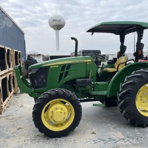 2015 JOHN DEERE 5055E