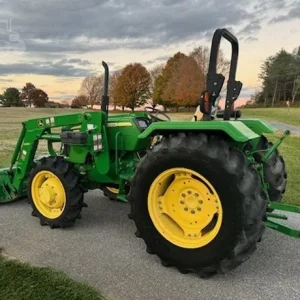 2015 JOHN DEERE 5055E