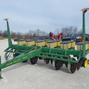 JOHN DEERE 7000