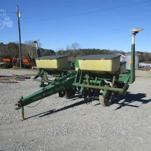JOHN DEERE 7000
