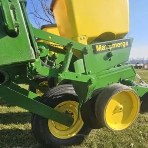 JOHN DEERE 7000