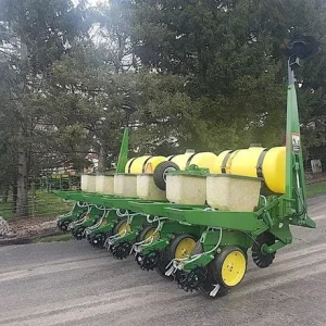 JOHN DEERE 7000