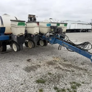 2008 KINZE 3000