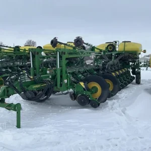 2018 JOHN DEERE 1775NT
