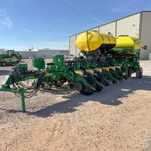 2015 JOHN DEERE 1775NT
