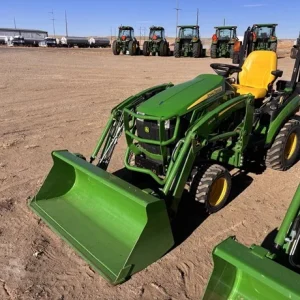 2019 JOHN DEERE 1025R